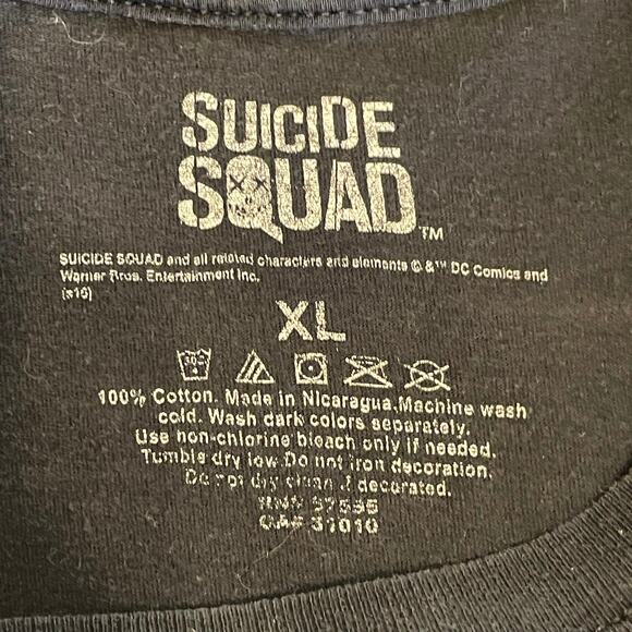 Suicide Squad XL short sleeve t-shirt Harley Quinn Queen diamonds card black red - Picture 4 of 7
